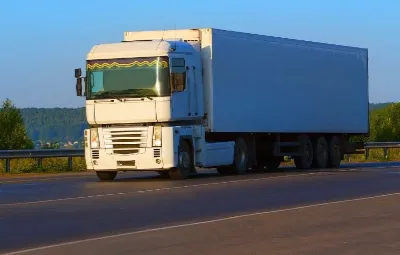 İzmir ile Kıztaşı Arası Öğrenci Eşyası Taşıma